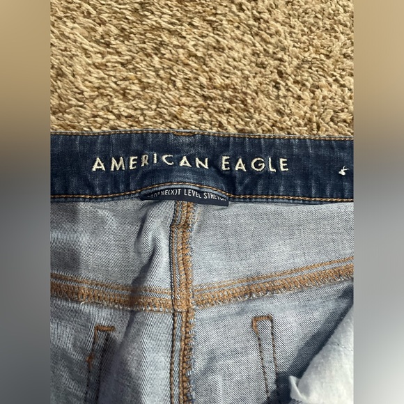 Distressed AE Jeggings - Picture 5 of 7